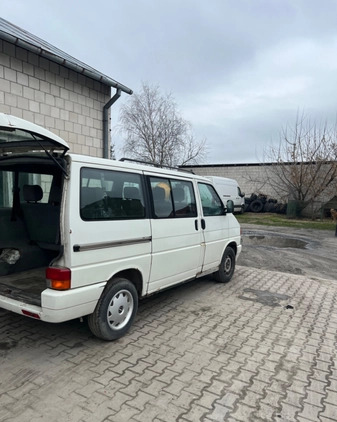 Volkswagen Caravelle cena 5500 przebieg: 440000, rok produkcji 1992 z Koło małe 22